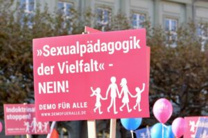 Initiative warnt vor „Schule der Vielfalt“