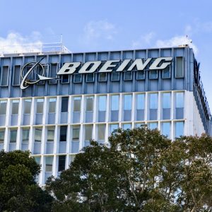 Ob sich 2024 Boeing stabilisieren kann, mag bezweifelt werden. Hier die Gründe: