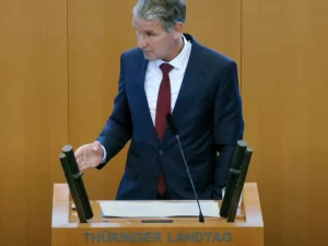 Höcke widerspricht Medienberichten, warum er nicht in den Bundestag wechselt