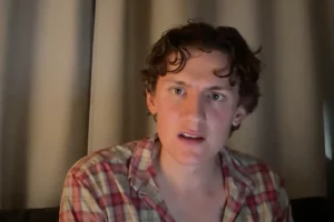 Tagesspiegel steigt ein: „Erik Ahrens droht Götz Kubitschek“