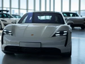 Gewinneinbruch bei Porsche: Strategische Fehltritte und trübe Aussichten