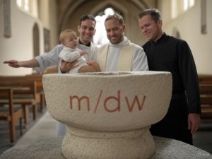 Schäflein taufen, katholisch, evangelisch oder divers