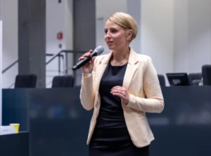 Schockierende Wahrheiten beim Kinderschutzkongress – AfD stellt sich gegen Pädophilenlobby