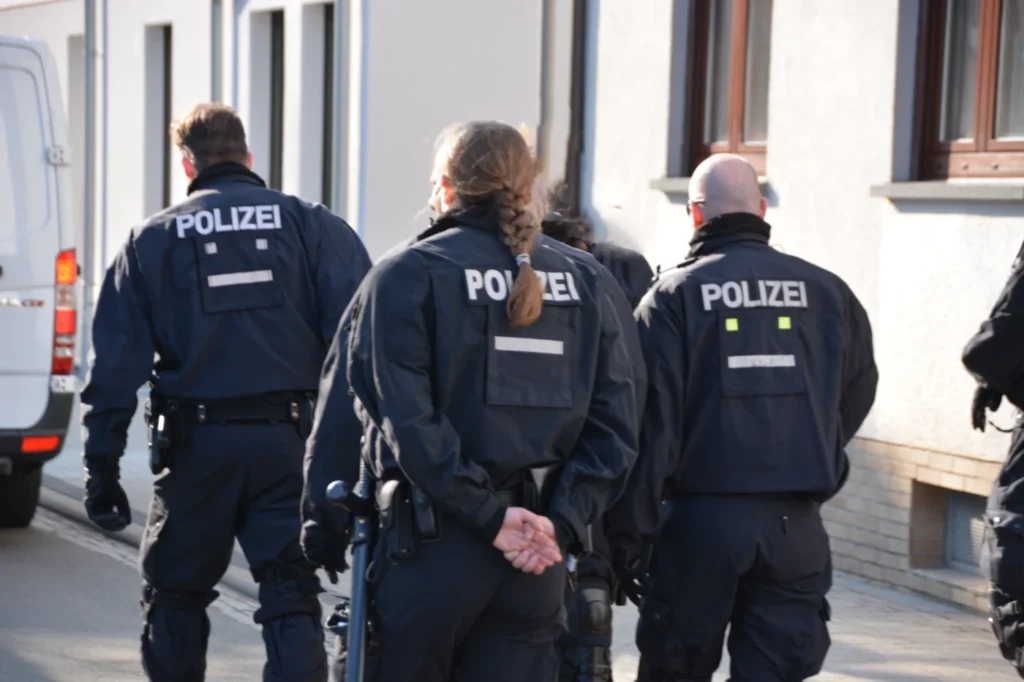 Kennzeichnungspflicht: Polizeigewerkschaft im Gutsherrenmodus