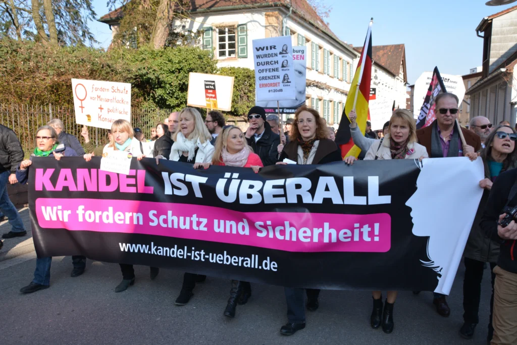 ANTE BELLUM! Zehn Jahre Grenzöffnung, zehn Jahre Messermorde, zehn Jahre Gruppenvergewaltigungen, zehn Jahre islamischer Terror