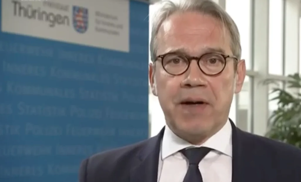 Die Thüringer SPD (noch 7%) klammert sich an eine neue Wunderwaffe für den Endsieg