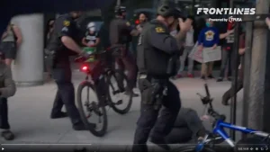 Blutige Krawalle vor TPUSA-Veranstaltung in Berkeley