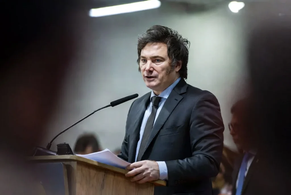 Wie libertär ist Javier Milei wirklich – und warum Deutschland genau daran scheitern würde