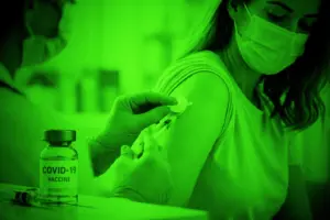 Studie manipuliert: CDC versteckte Todeszahlen nach COVID-Impfung in Lancet-Paper