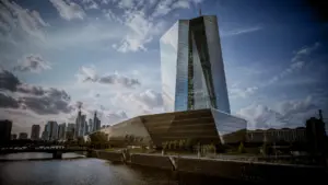 Krieg treibt Preise, EZB dreht an der Zinsschraube