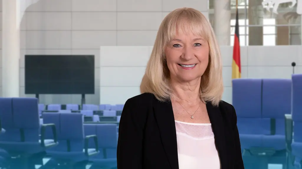 SafeVac-Zahlenchaos: Christina Baum fordert Corona-Untersuchungsausschuss
